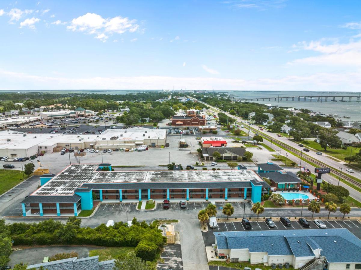 Garnet Inn & Suites, Morehead City Near Atlantic Beach Esterno foto