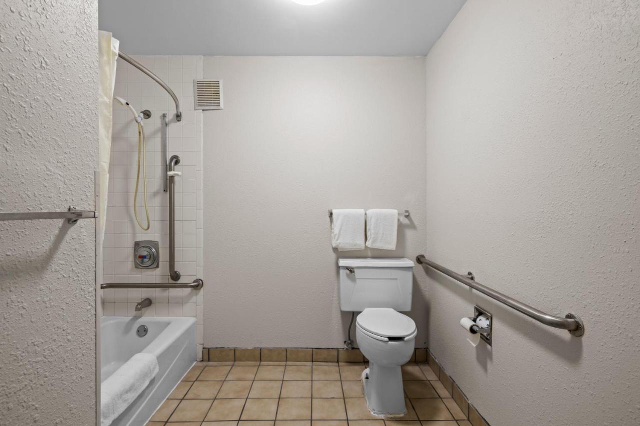 Garnet Inn & Suites, Morehead City Near Atlantic Beach Camera foto